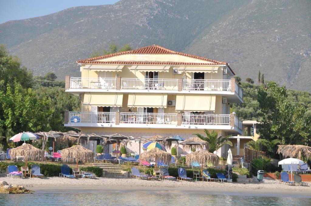 Villa Pouliezos Apartments Alykanas  Værelse billede